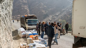 53570322174 dec7f00edd o