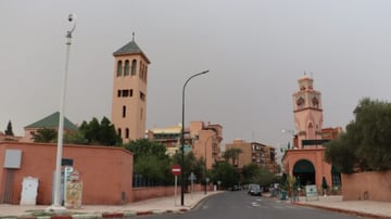 Photo of the Church of the Holy Martyrs and the Mosquee de Gueliz 758x506 1