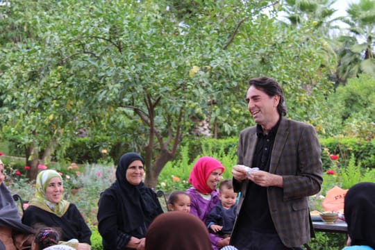 22060828001 ee1b48063f o